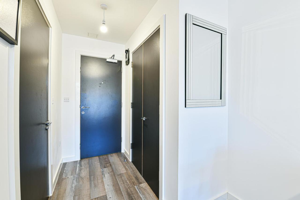 Apartment Kinetic *
