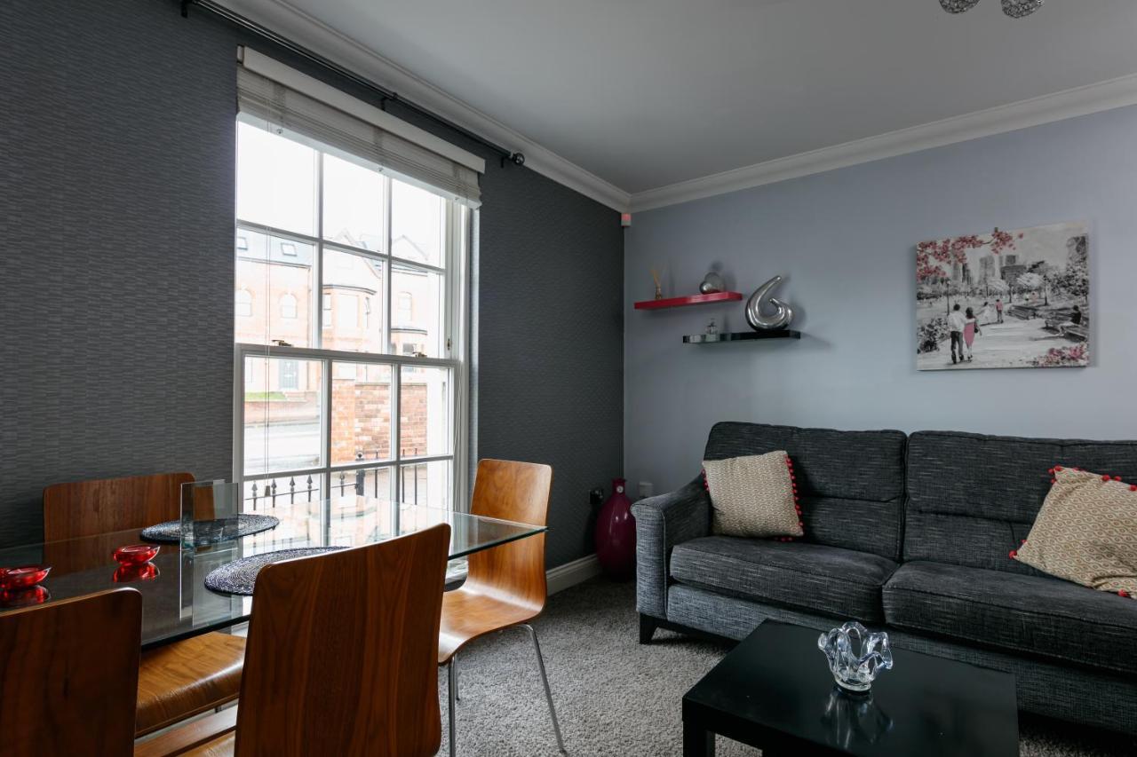 The Finney - Gorgeous, Chic 3 Bedroom House * Manchester