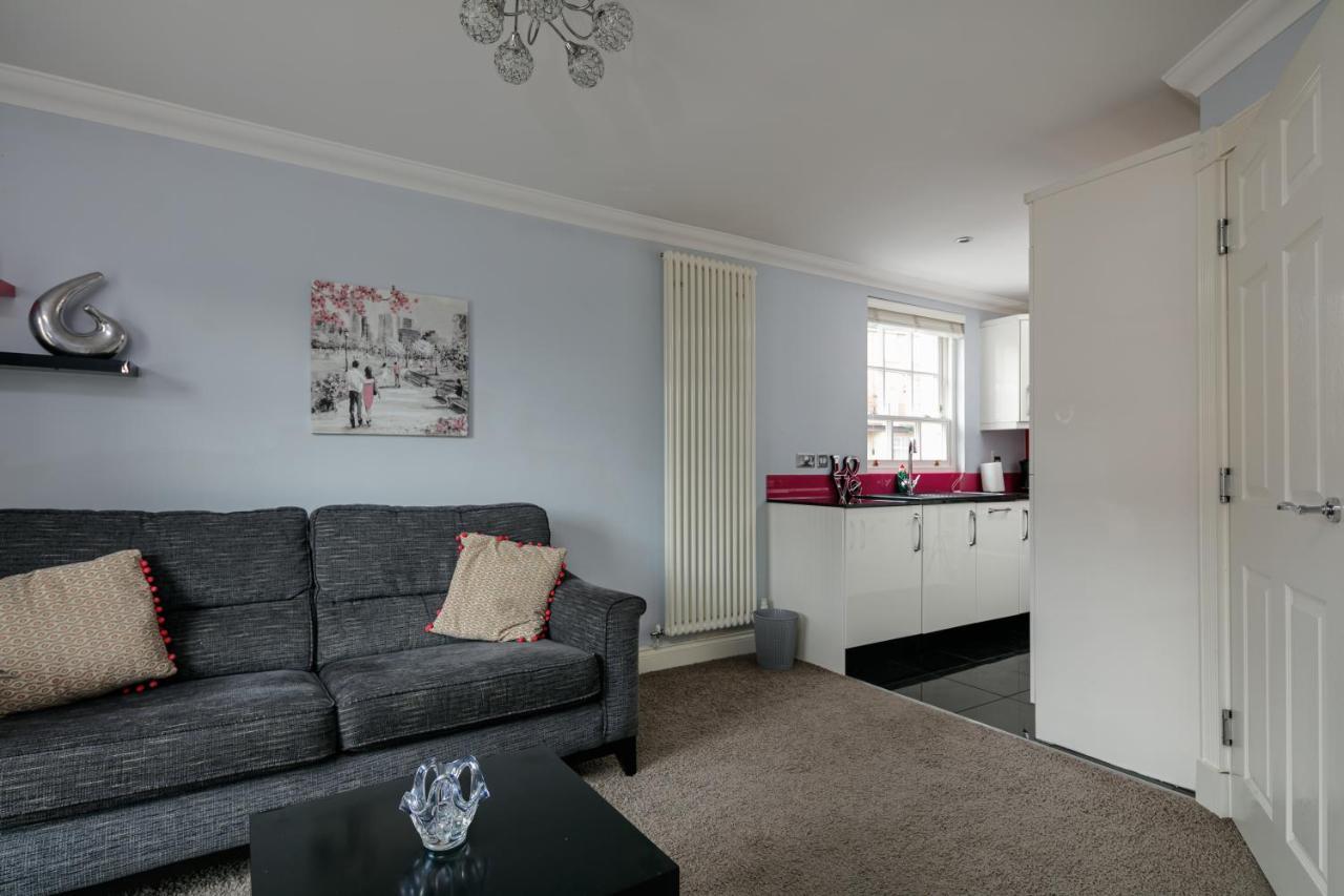 The Finney - Gorgeous, Chic 3 Bedroom House * Manchester
