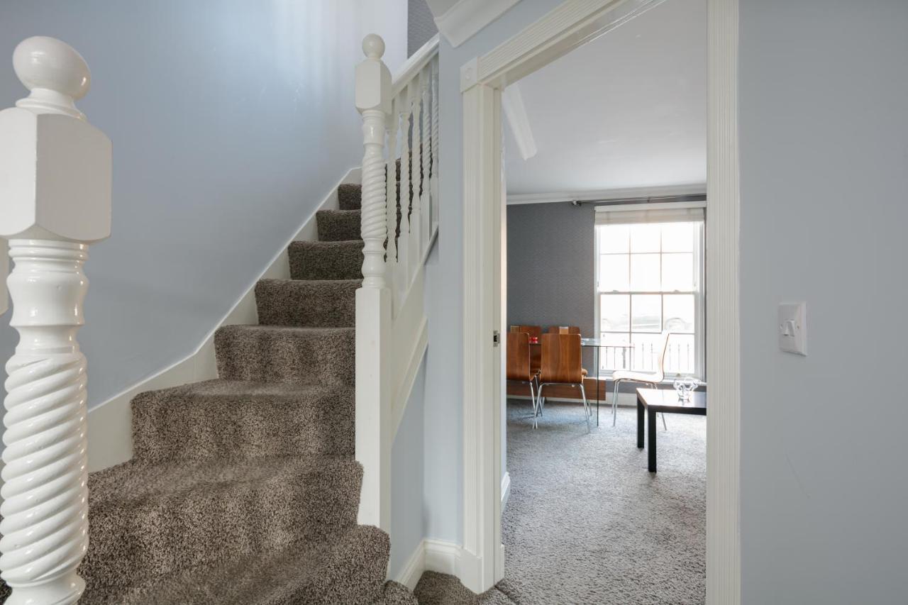 The Finney - Gorgeous, Chic 3 Bedroom House Holiday home Manchester