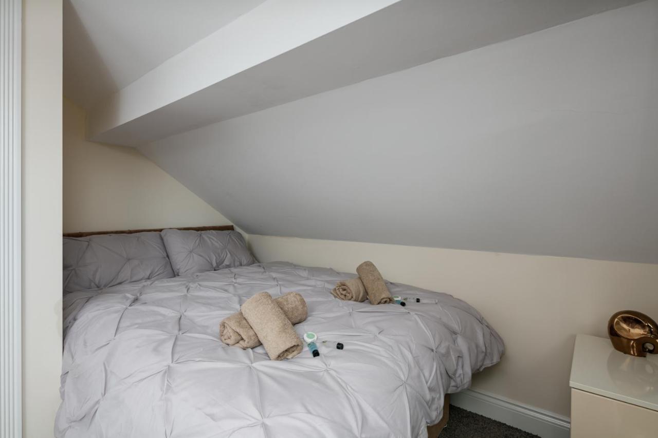 The Finney - Gorgeous, Chic 3 Bedroom House Holiday home