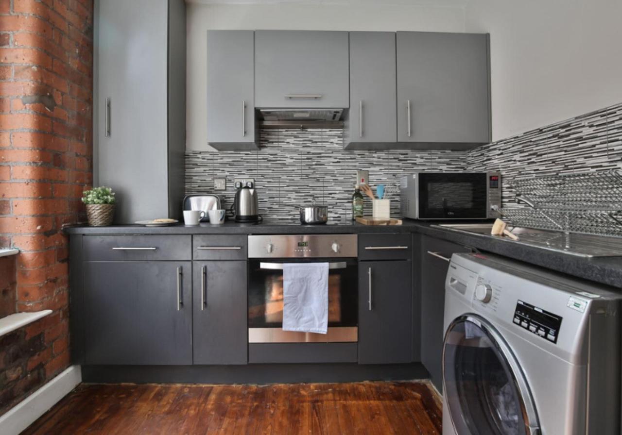 Modern & Bright Apartments In Manchester - Iq Hollingworth House
