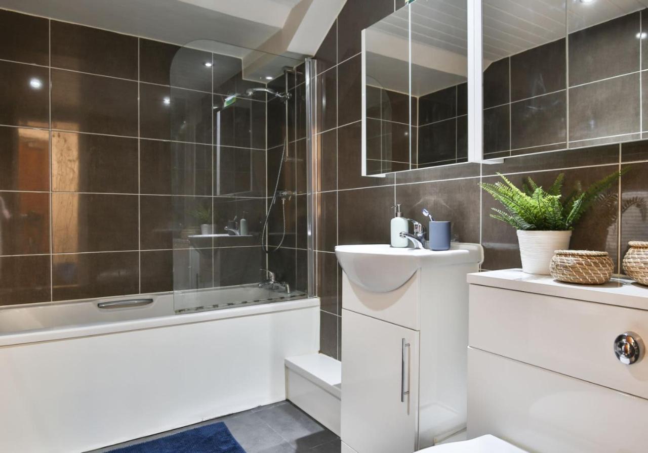 Apartment Modern & Bright Apartments In Manchester - Iq Hollingworth House Manchester