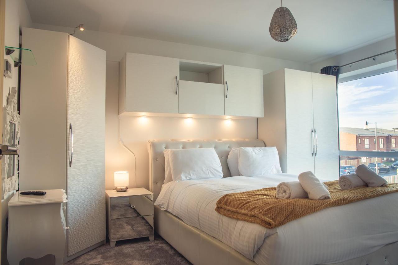 Walking Distance To Etihad And Coop Live Arena With Free Parking * Manchester