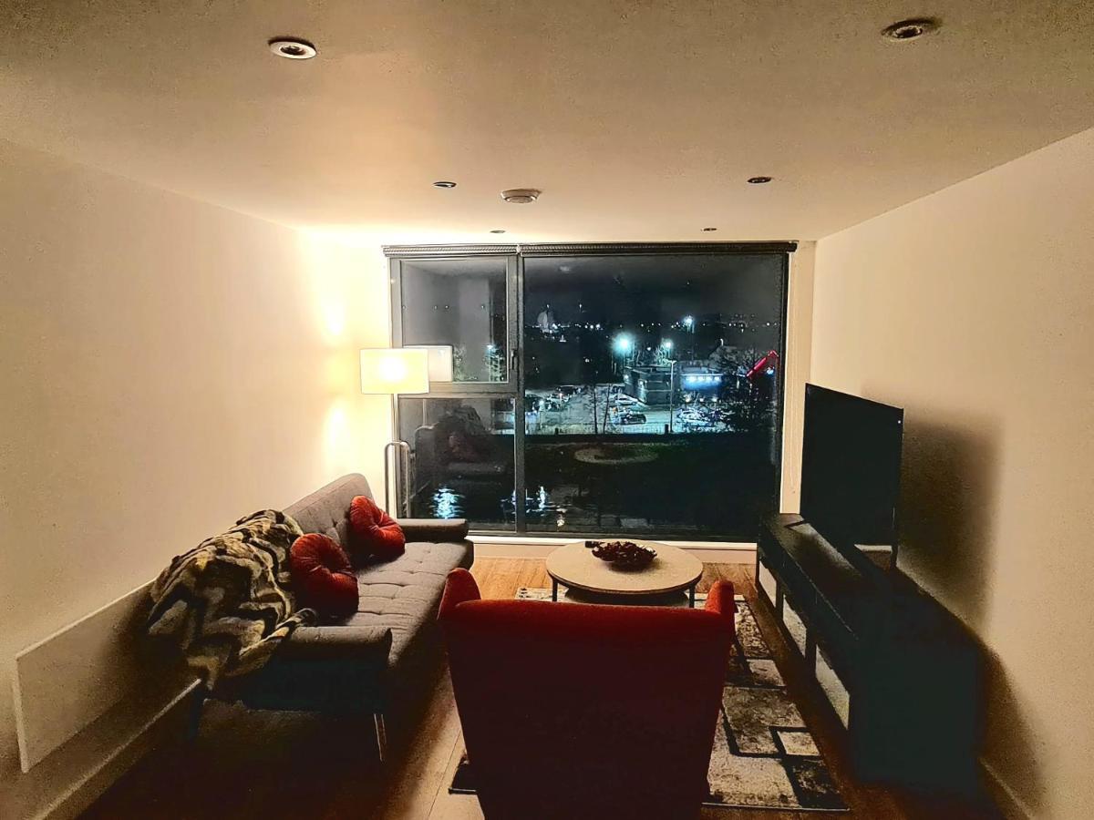 1-bedroom Aprt In Salford- Freeparking- Sleeps3