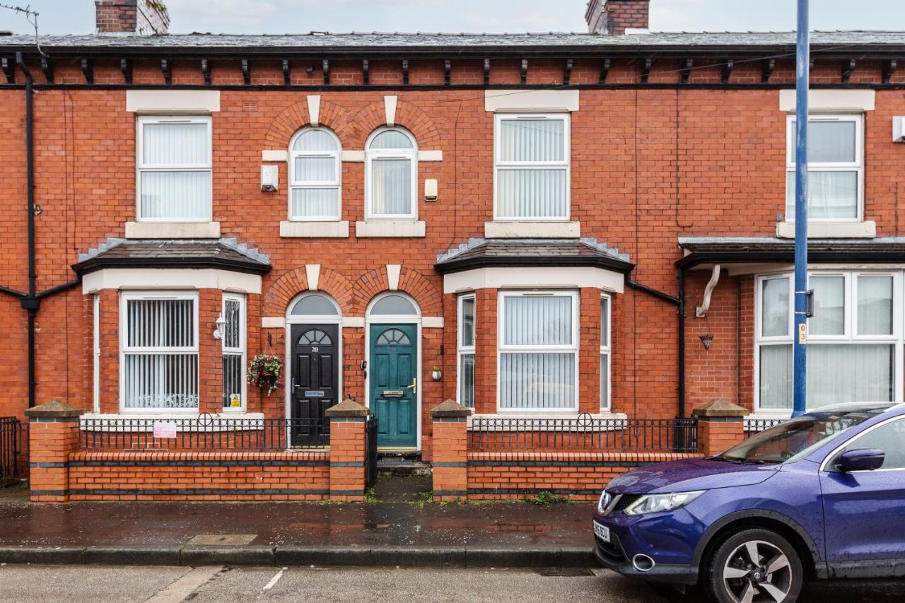 Holiday home Clayton House - Spacious Near Etihad Stadium *