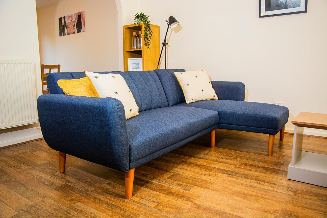 Cosy 3-bed Close To Centre Holiday home