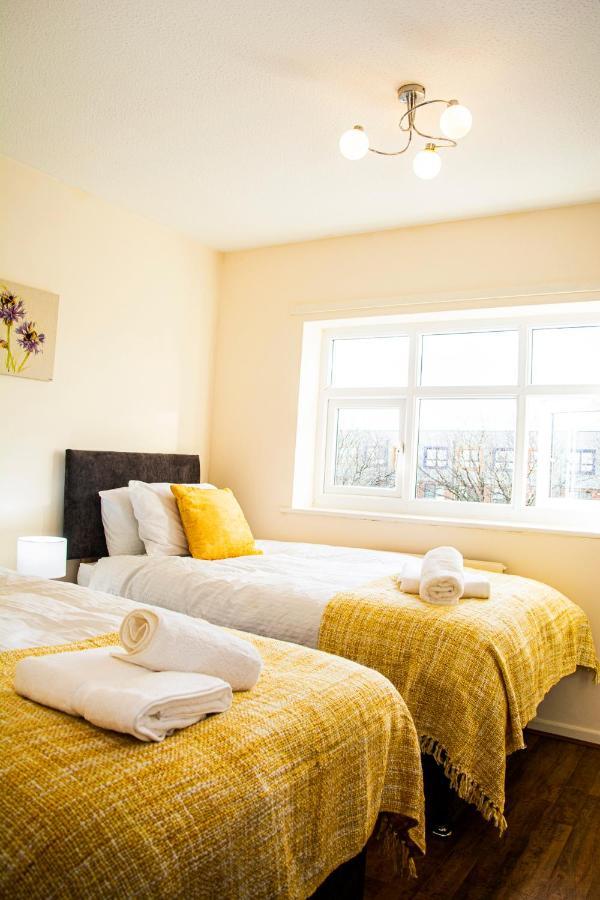 Cosy 3-bed Close To Centre Holiday home