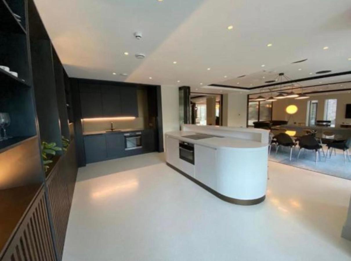 Apartment Brand New Luxury Centre 2 Bed Skyline Views Manchester