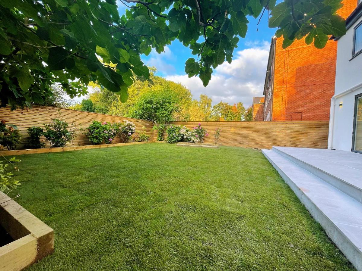 Luxurious 7 Bedroom House In Didsbury, Apartment *