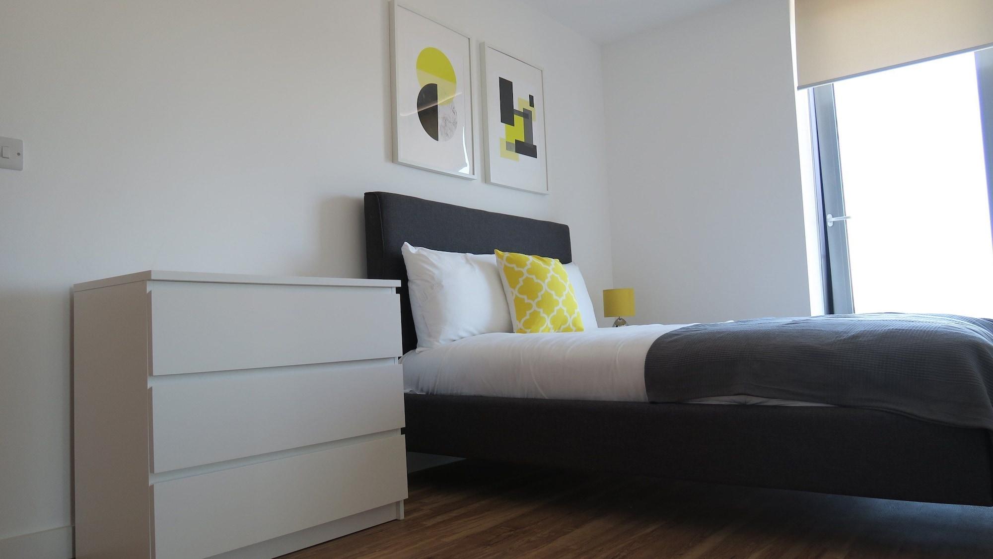 Quay Apartment *