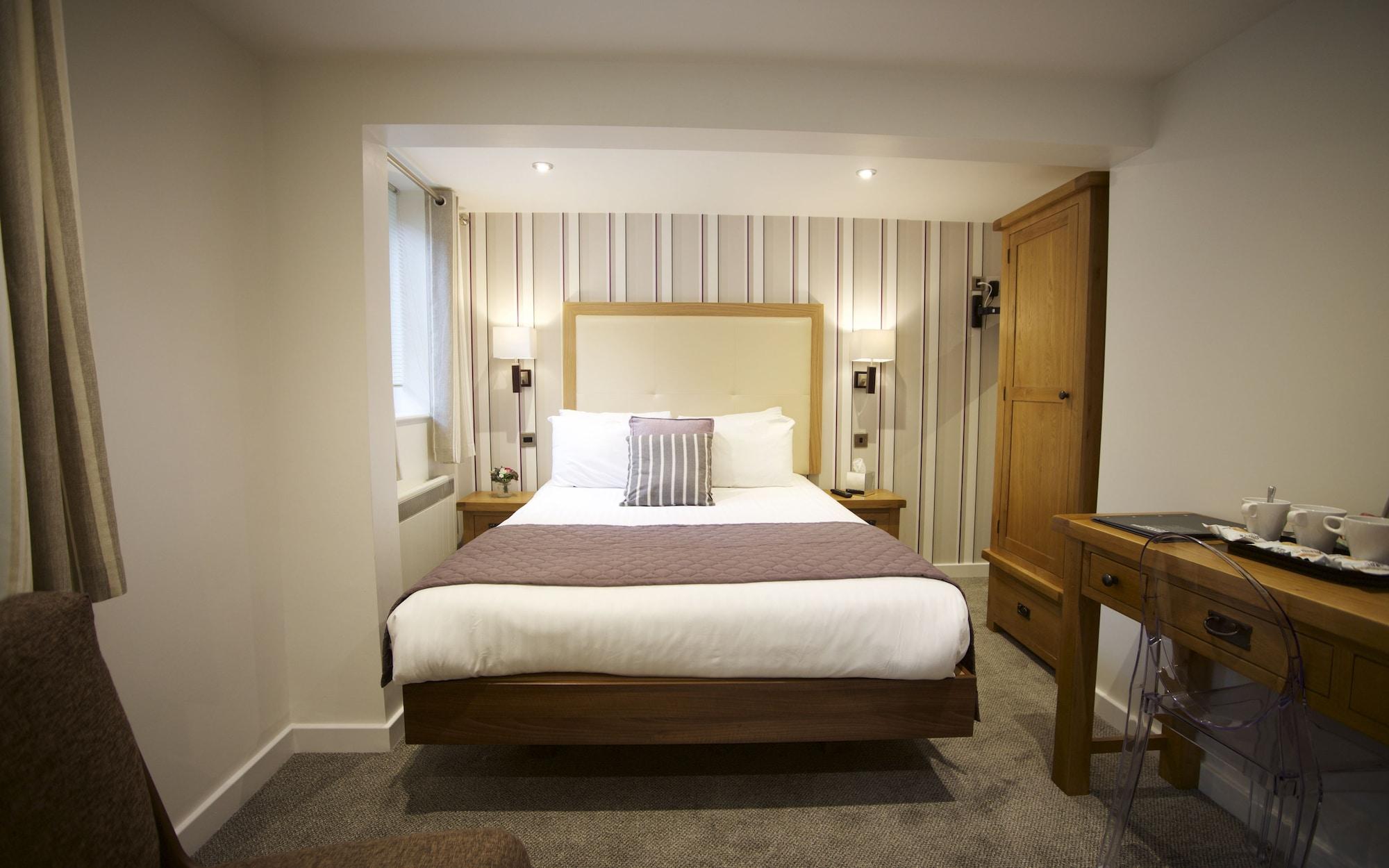 The Waterside And Leisure Club Hotel 3*