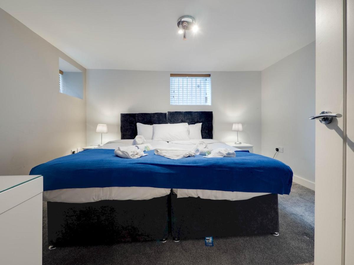 Apartment Pass The Keys Lovely 2 Bedroom In