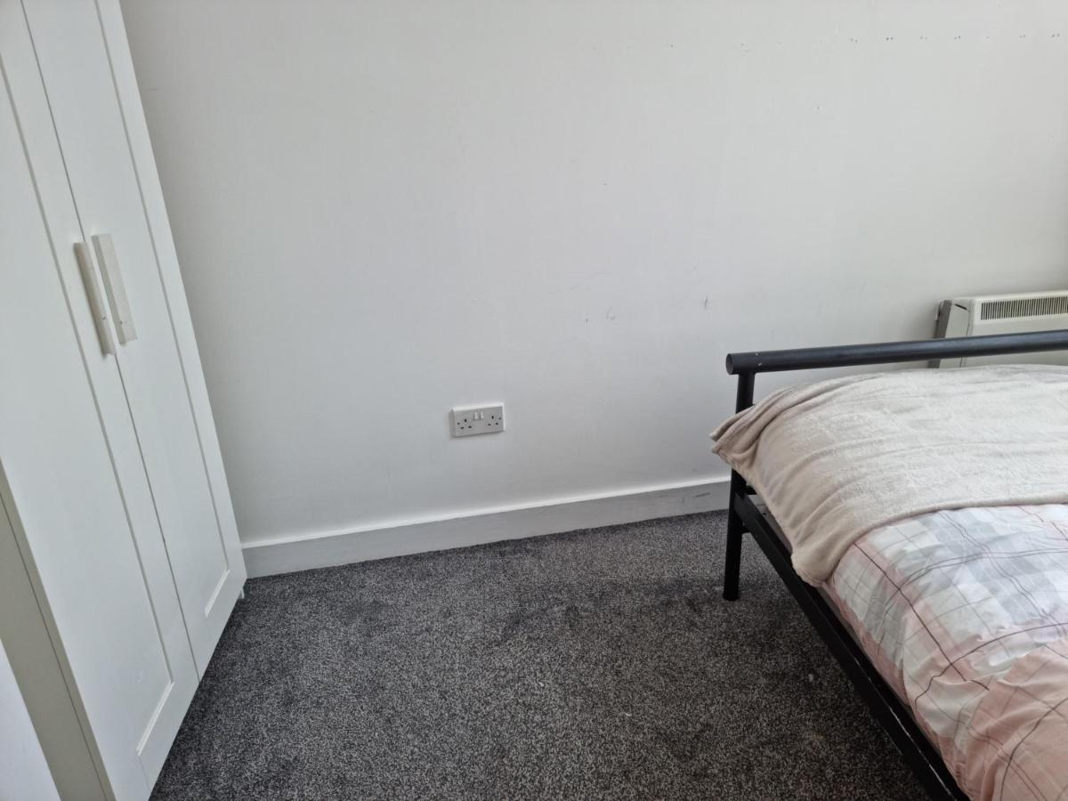 City View 2-Bed Apartment In Manchester Apartment Manchester