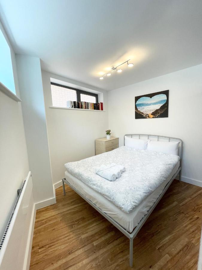 Two Bedrooms Flat - Centre Apartment