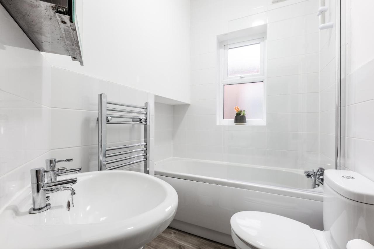 Clayton House - Spacious Near Etihad Stadium
