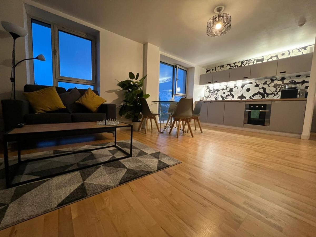 Lovely 1-bedroom With Parking * Manchester