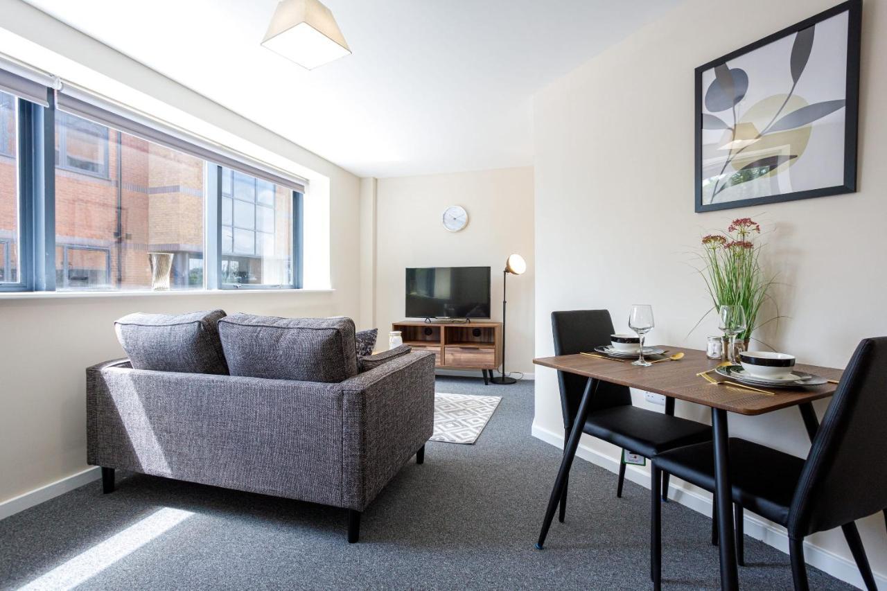 Stylish And Modern 1 Bedroom