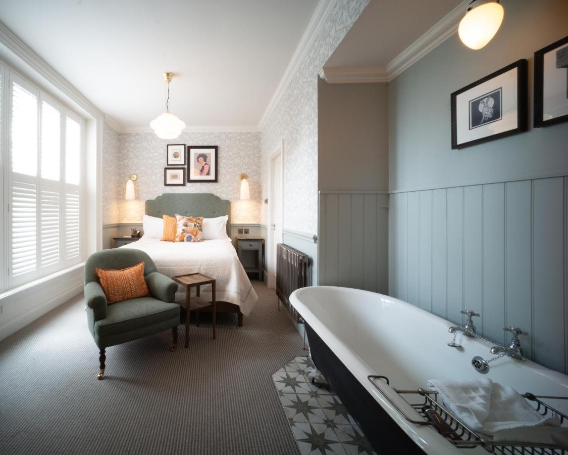 Eleven Didsbury Park 4*
