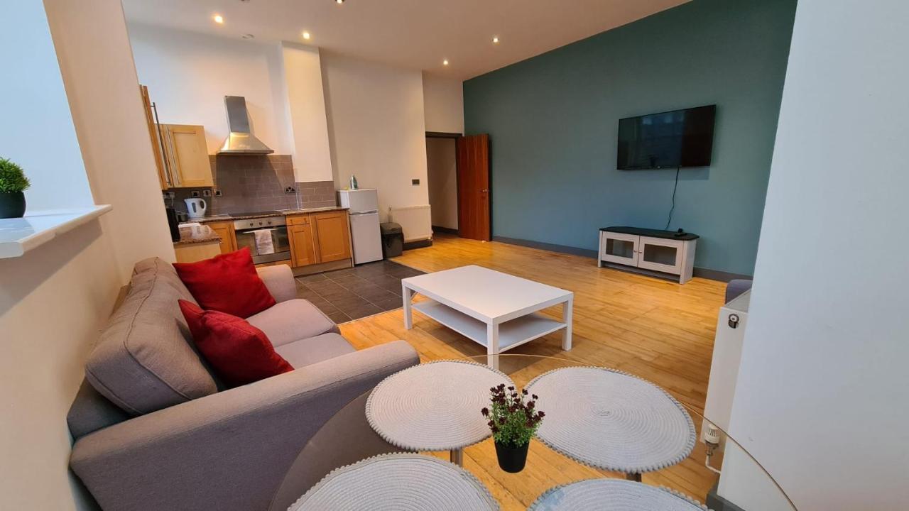 Apartment Spacious, Bright And Airy Centre Flat. Unique Converted Mill. Manchester