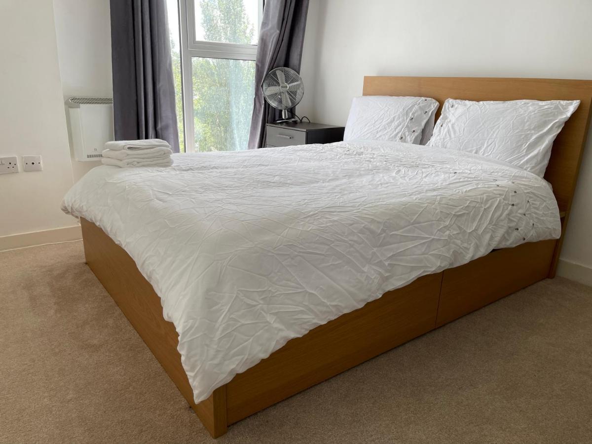 Apartment Lovely 1-bedroom With Parking Manchester