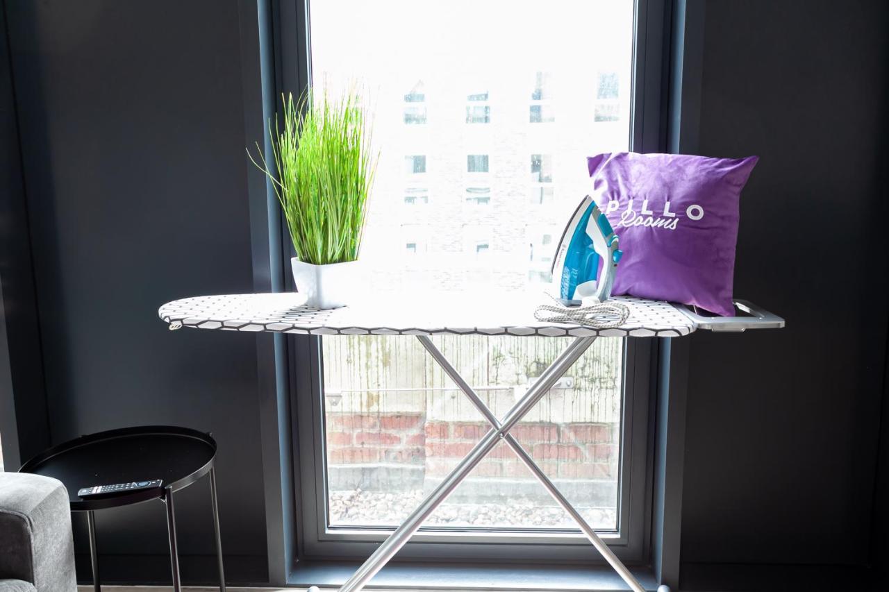 Pillo Serviced - *