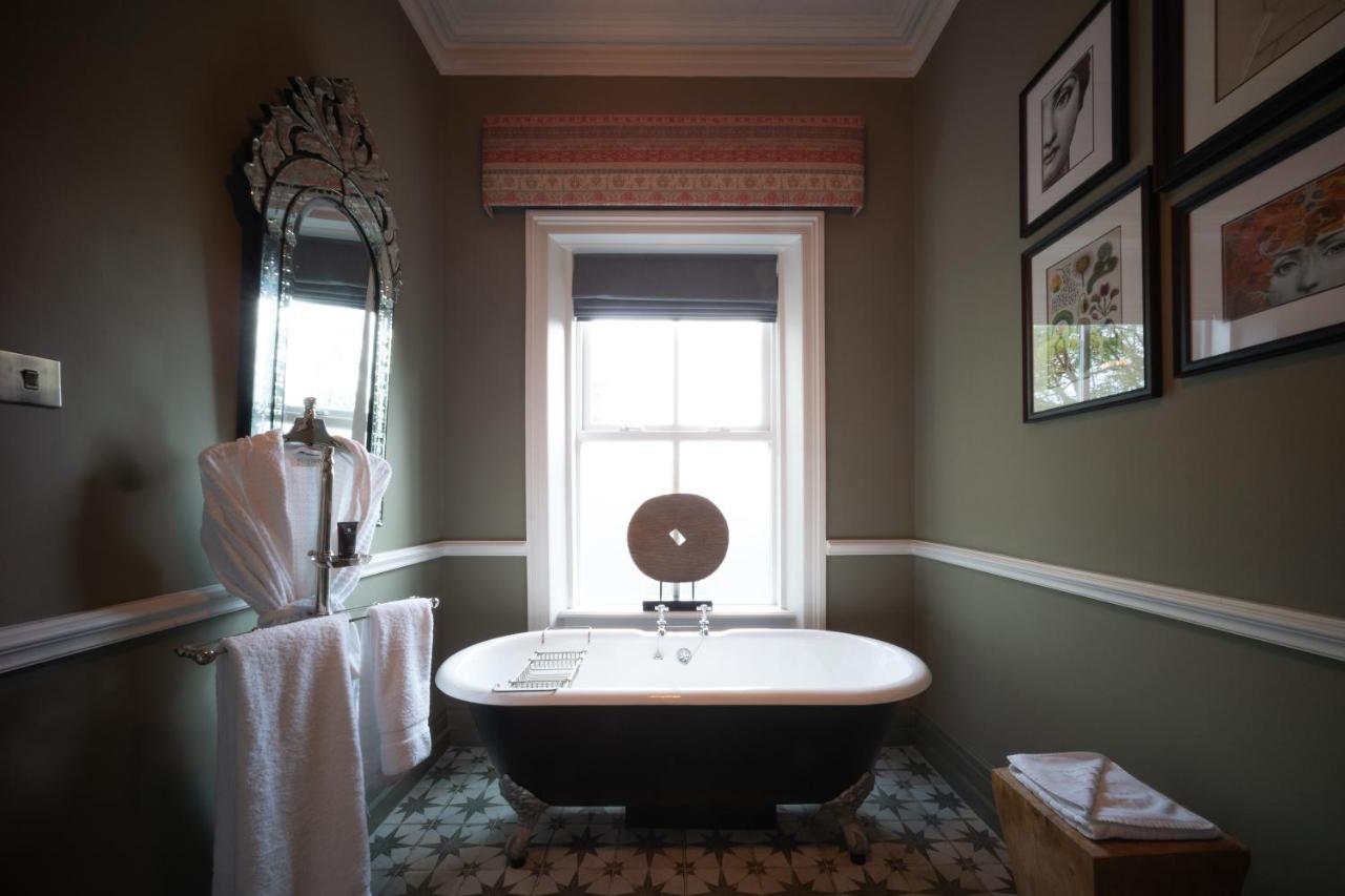 Eleven Didsbury Park 4*