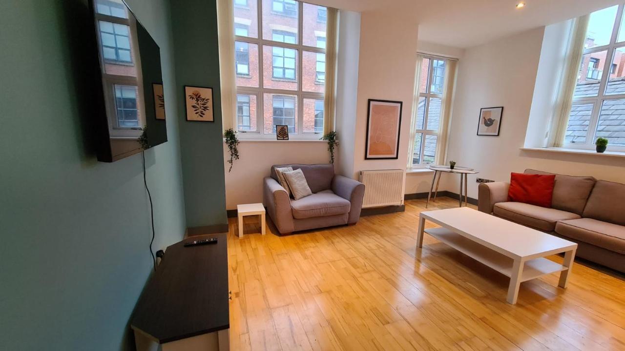 Spacious, Bright And Airy Centre Flat. Unique Converted Mill. Manchester