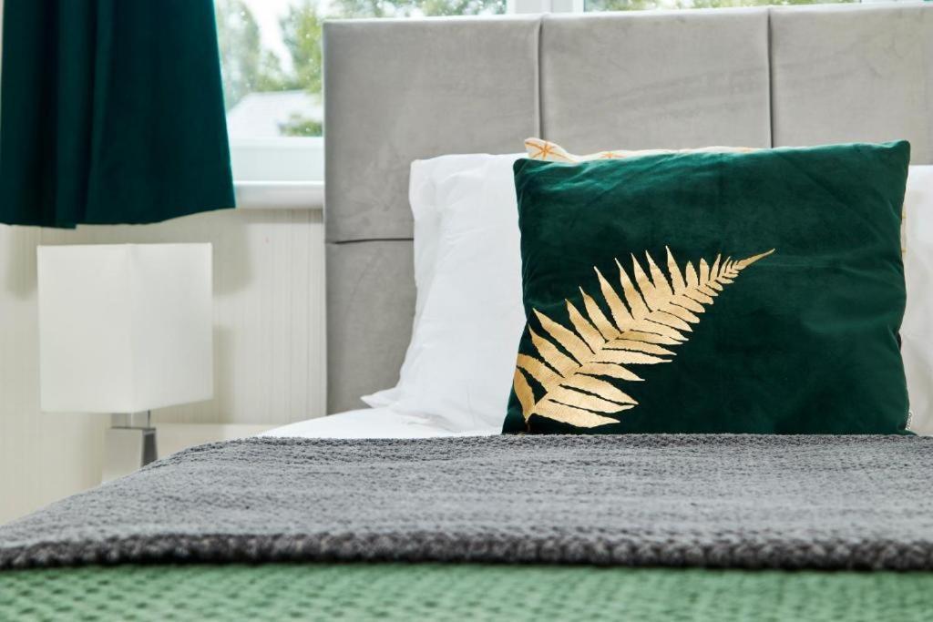 The Emerald House Of - Garden - Parking Apartment