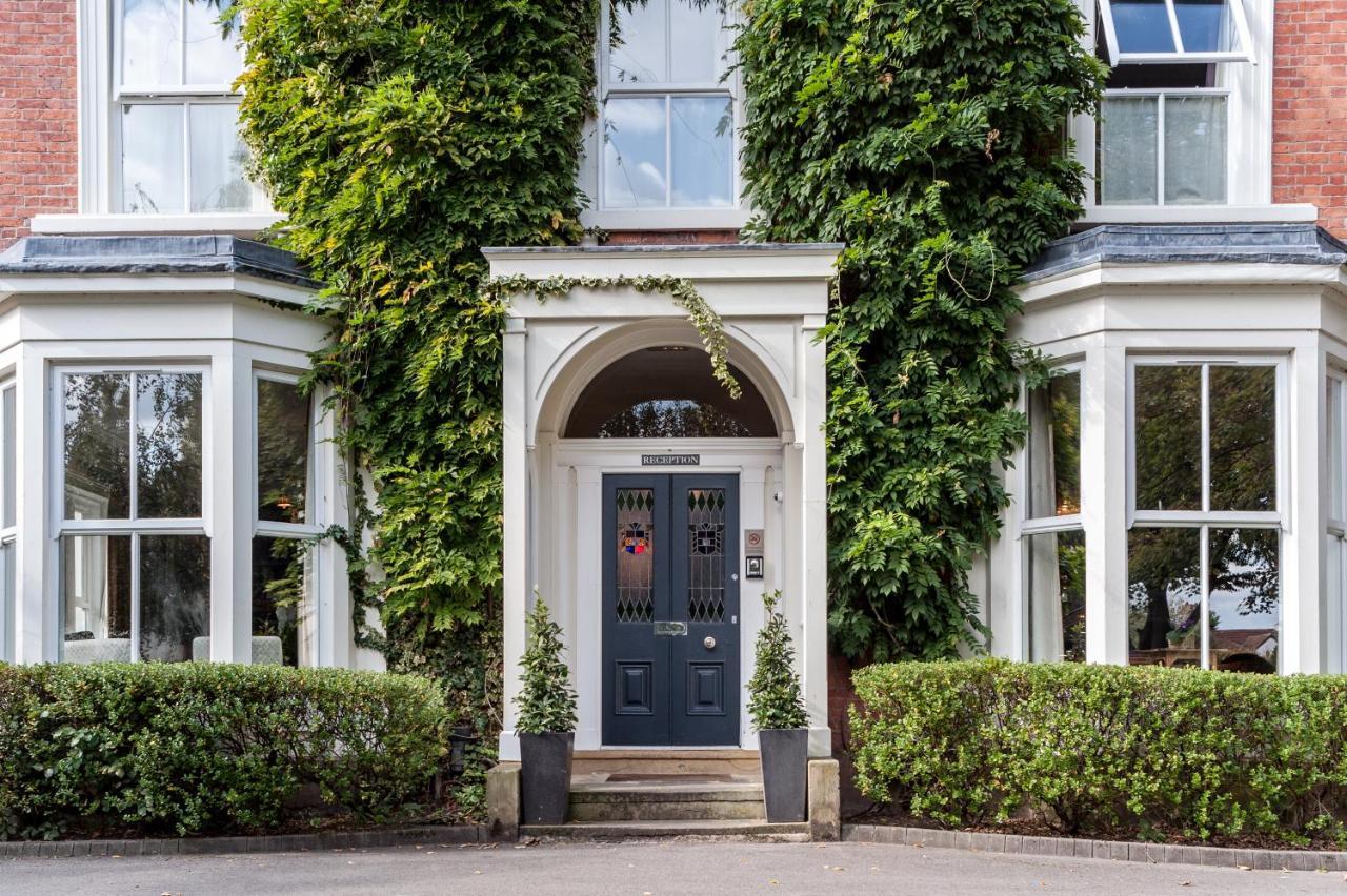 Eleven Didsbury Park 4*