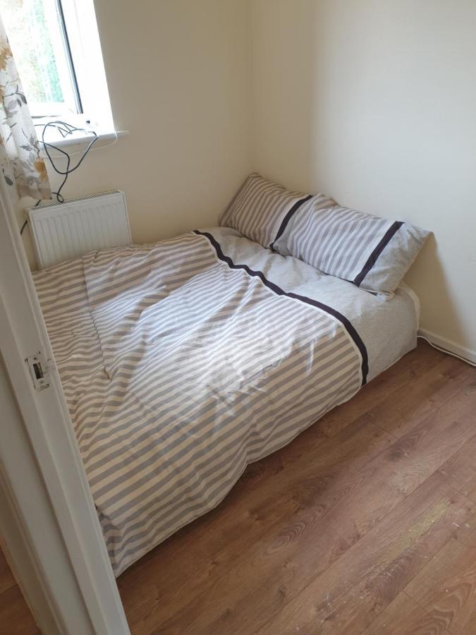 Splendid 3bedrooms Guest house Manchester