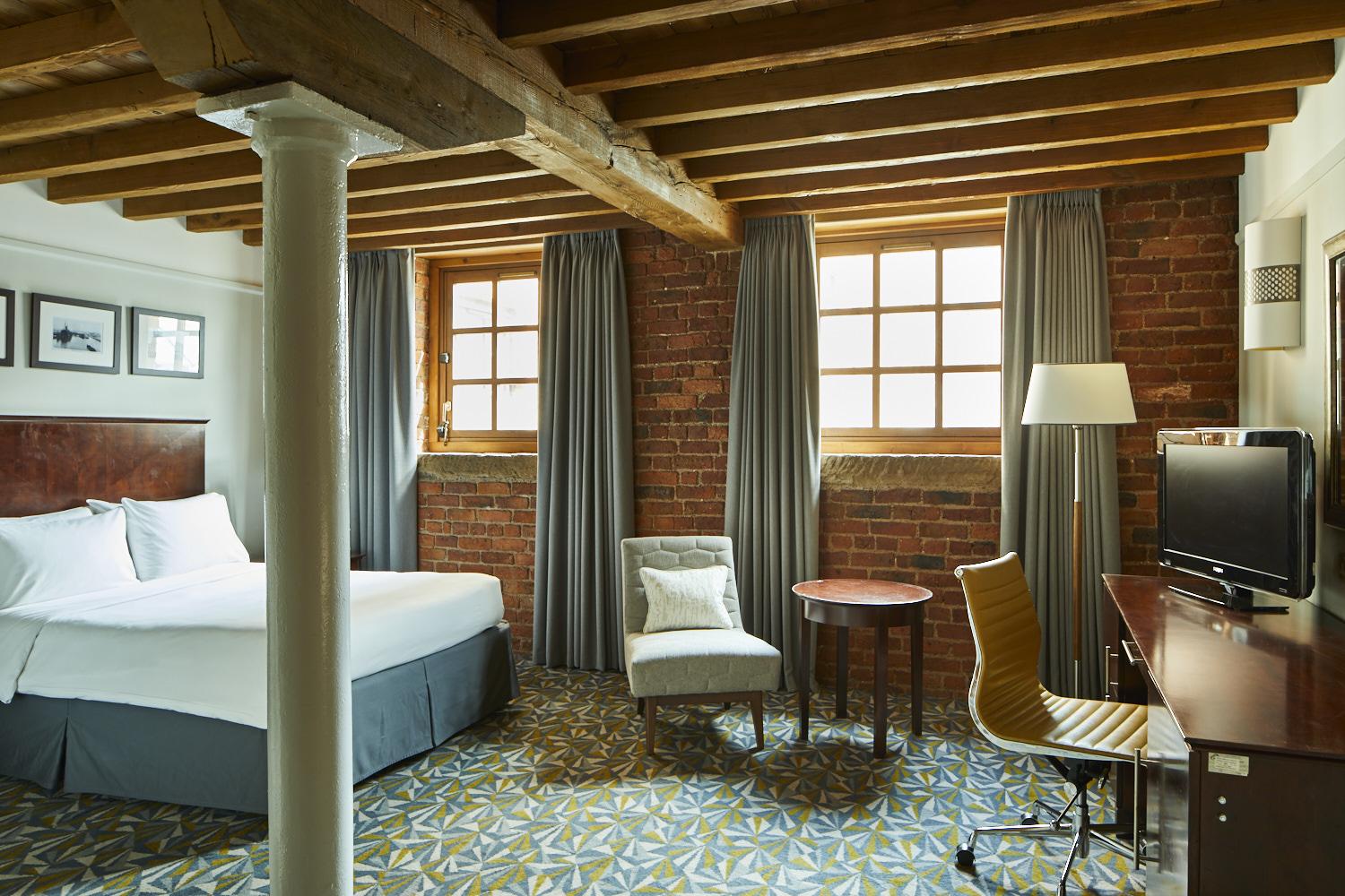 Marriott Victoria & 4*