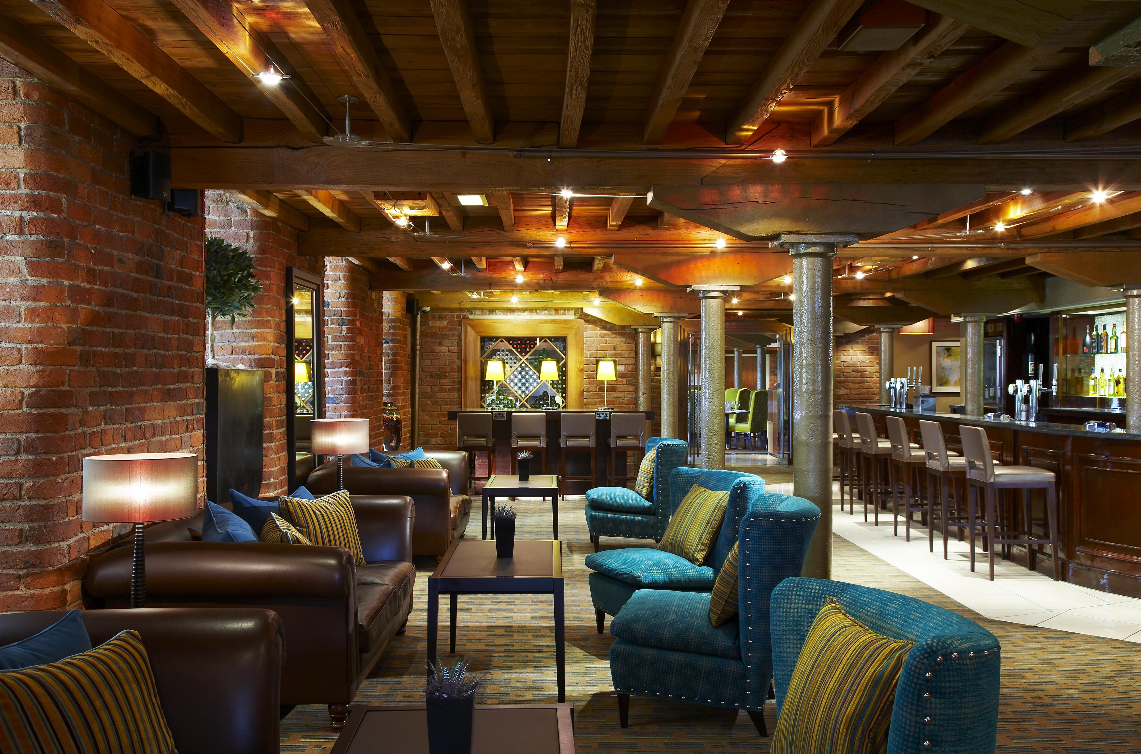 Marriott Victoria & Hotel 4*