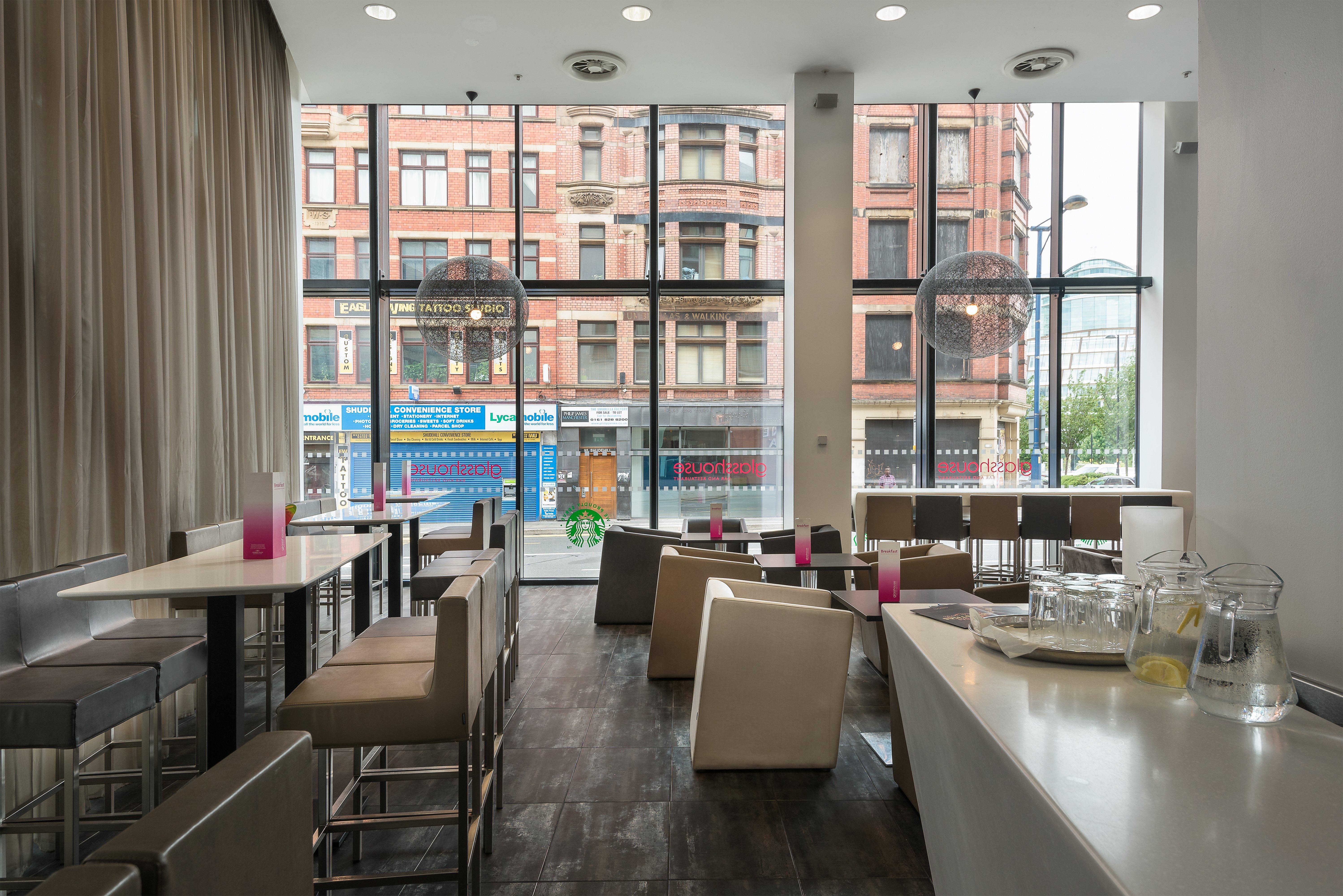 Crowne Plaza Centre By Ihg Hotel 4*