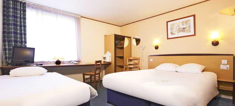 Hotel Campanile 2*