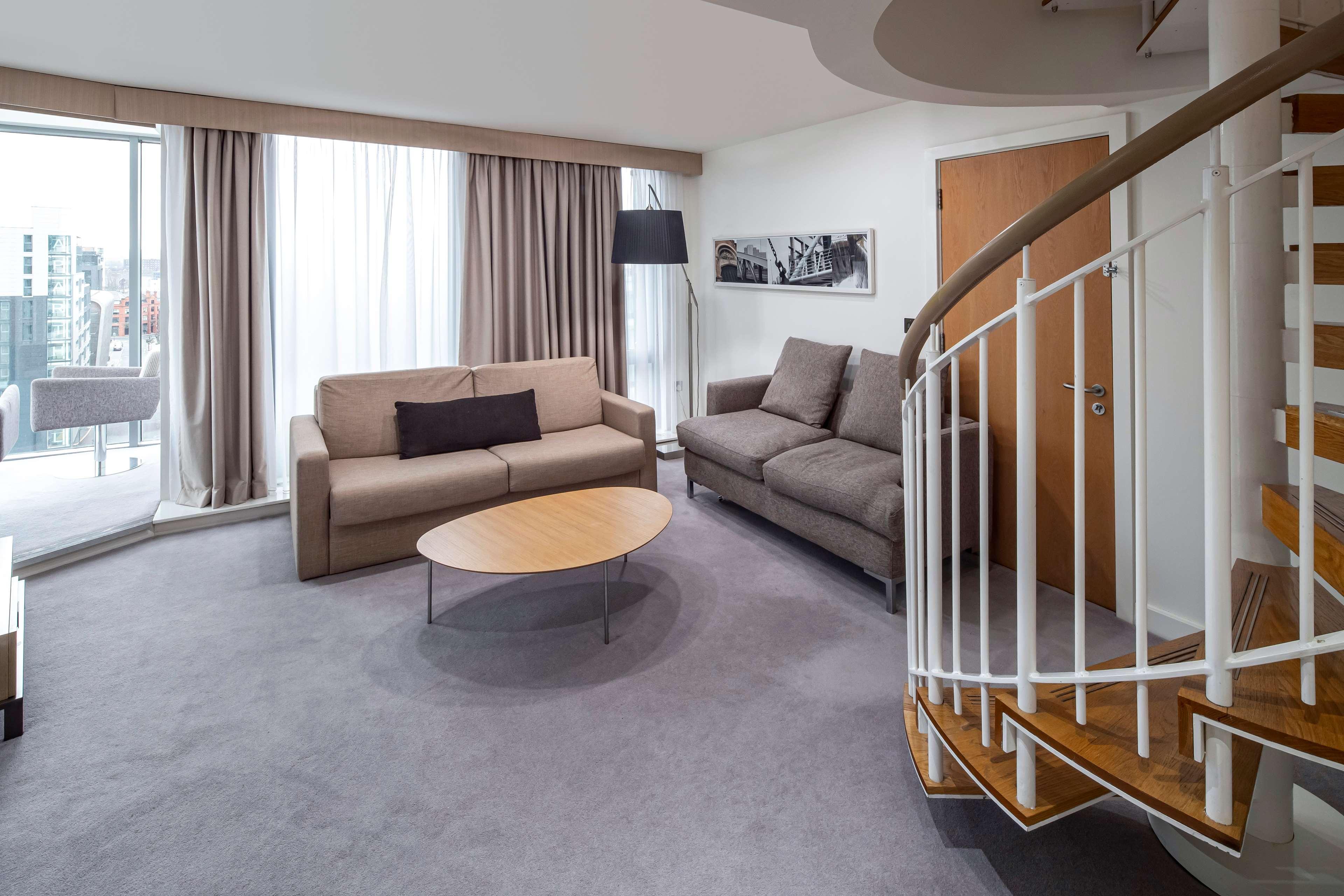 Doubletree By Hilton Piccadilly Hotel Manchester
