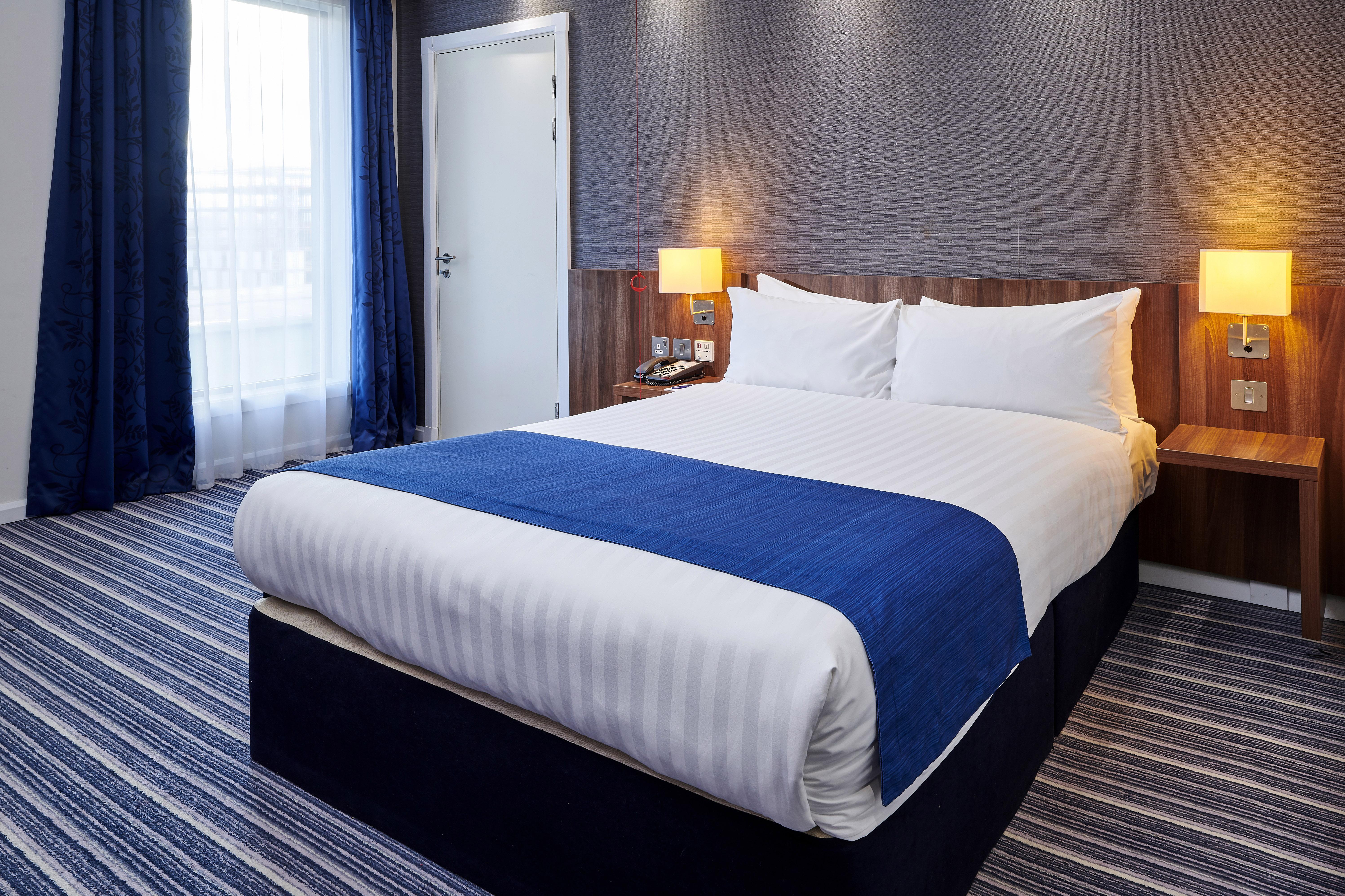 Express Centre Arena By Ihg