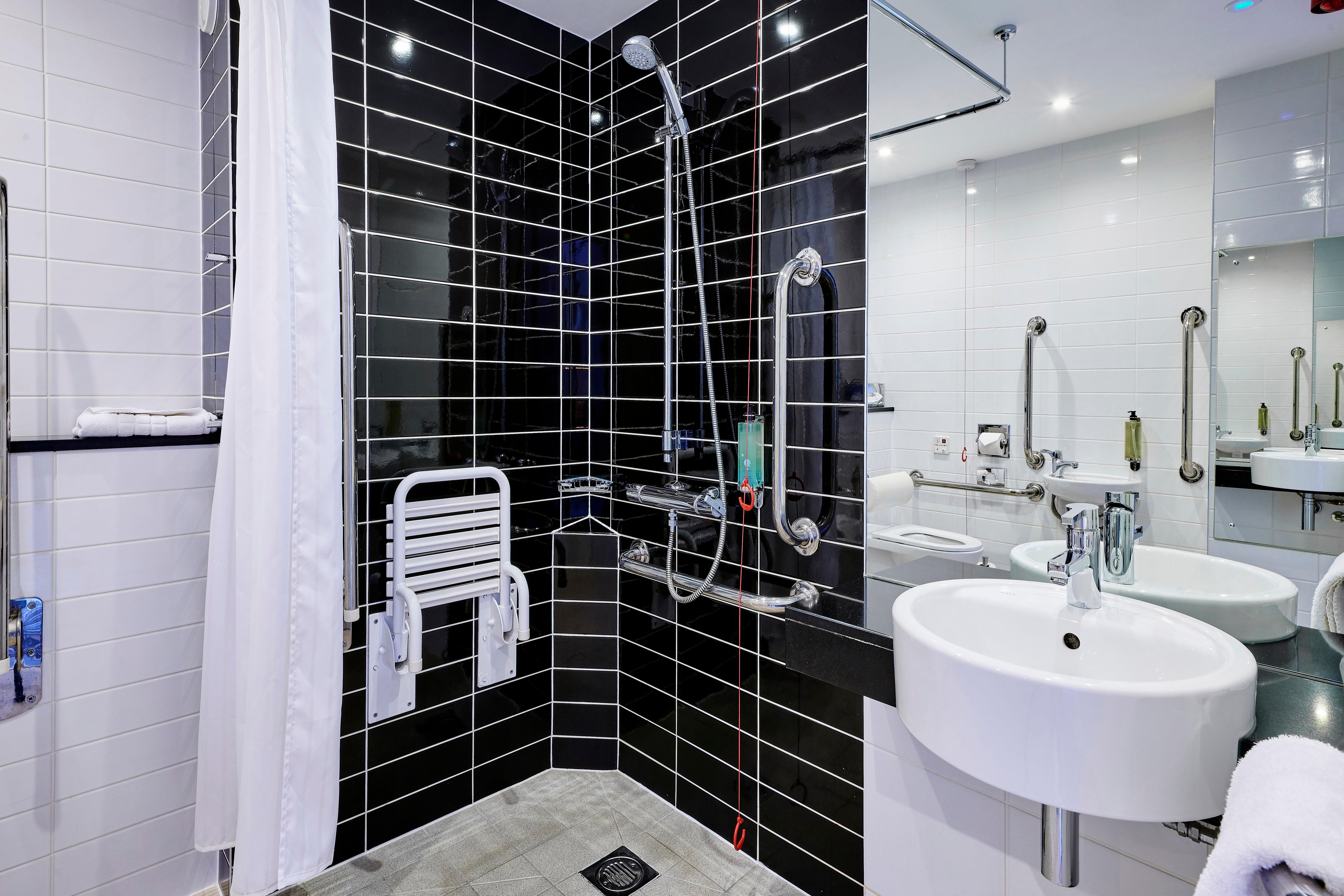 Express Centre Arena By Ihg Hotel Manchester