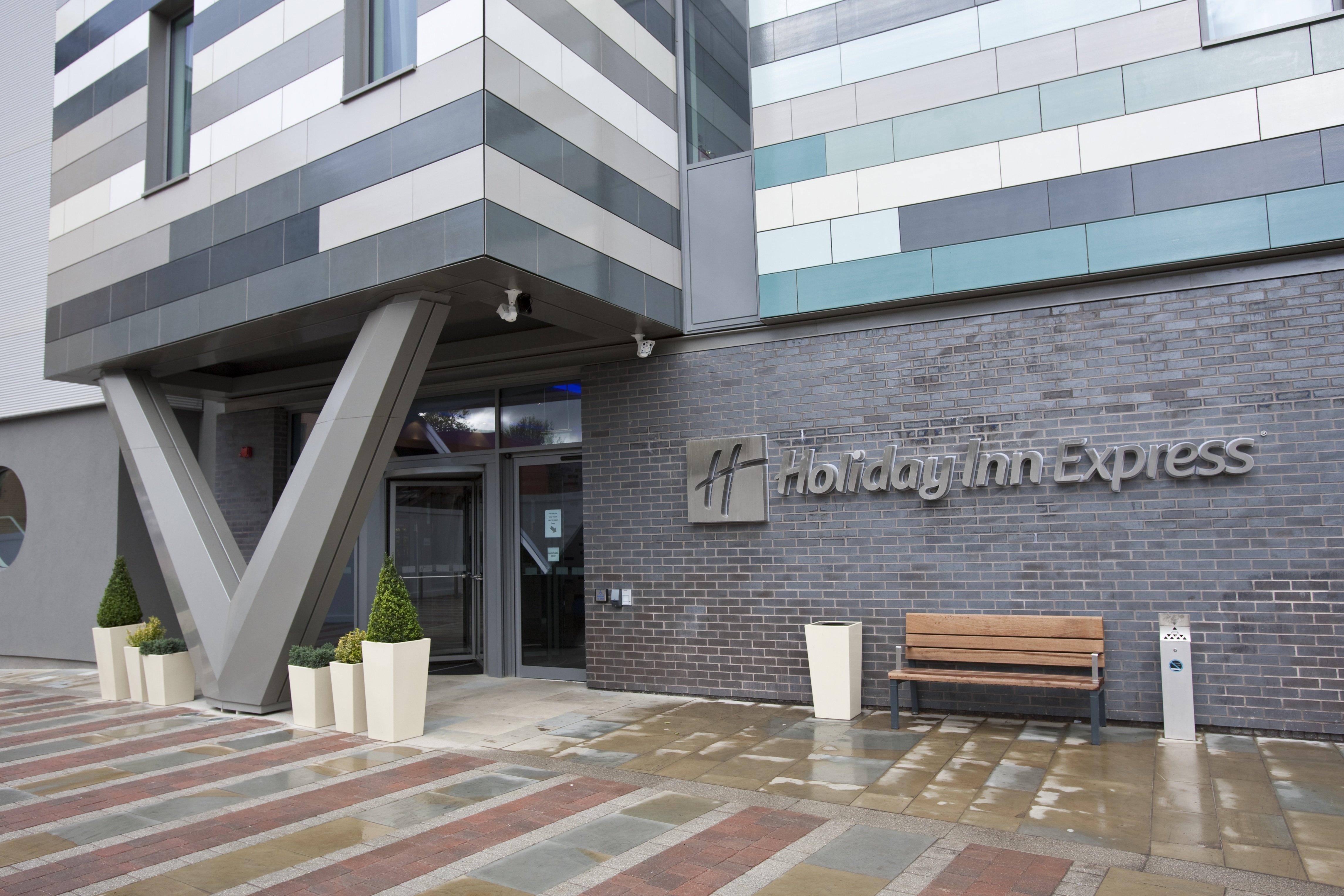 Hotel Express Centre Arena By Ihg 3*