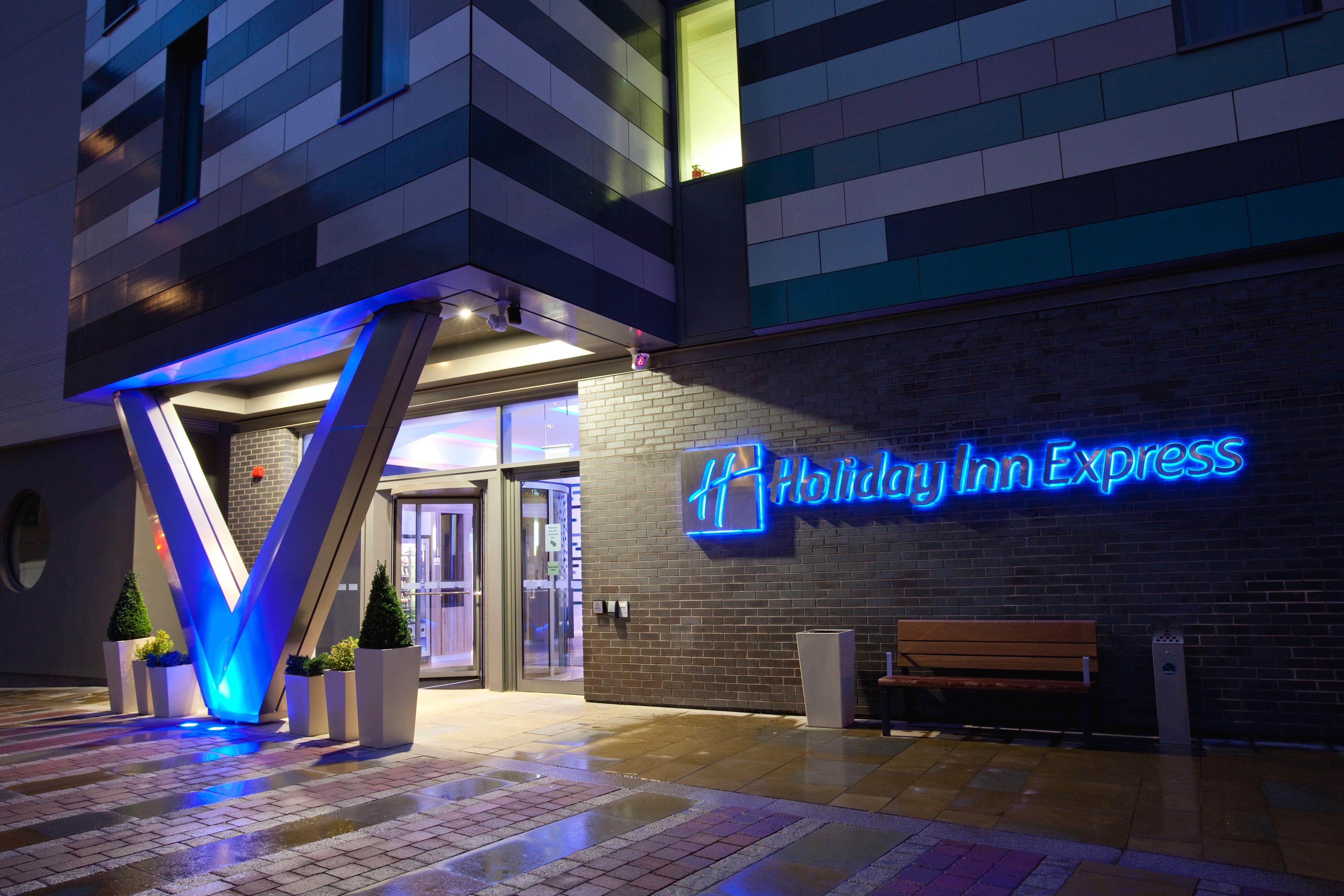 Express Centre Arena By Ihg 3*