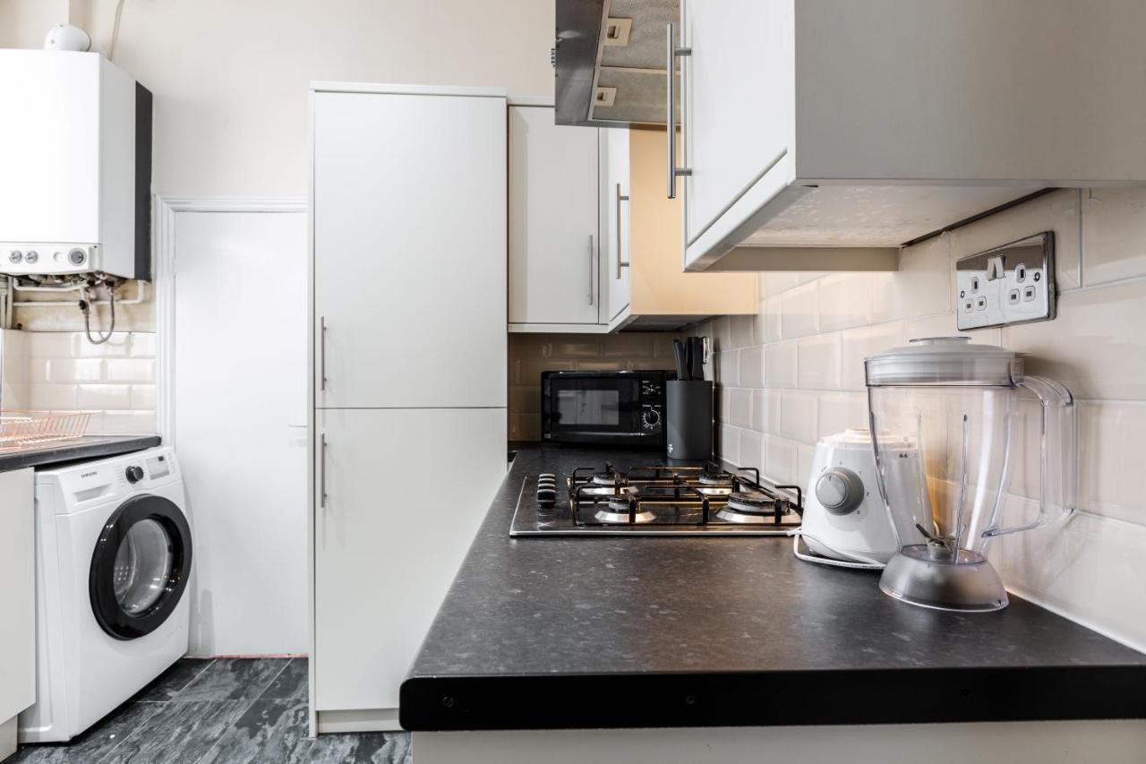 Holiday home Jetson House - Luxury 4-bed With King Size Bedroom Near Etihad