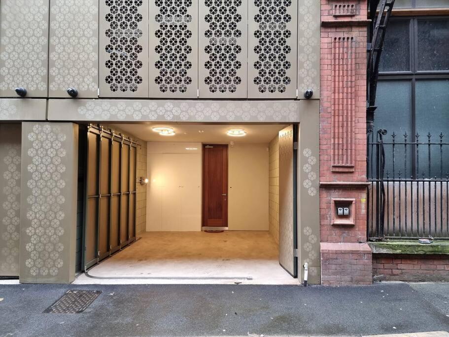 Stunning Luxury Centre Townhouse With Hot Tub Apartment