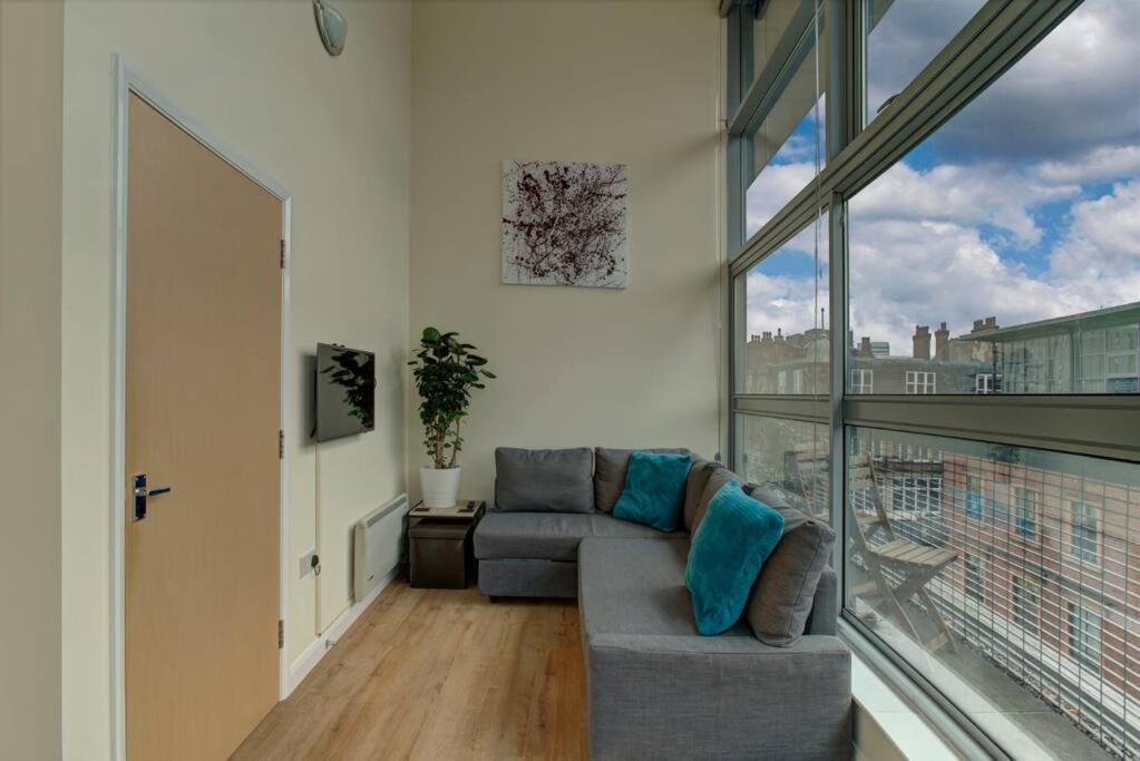 Apartment Superhost - Stunning Centre Penthouse Over Two Floors *