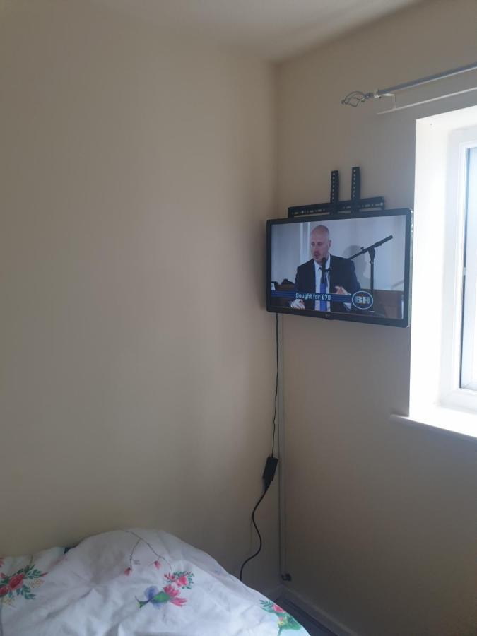 Splendid 3bedrooms Guest house Manchester