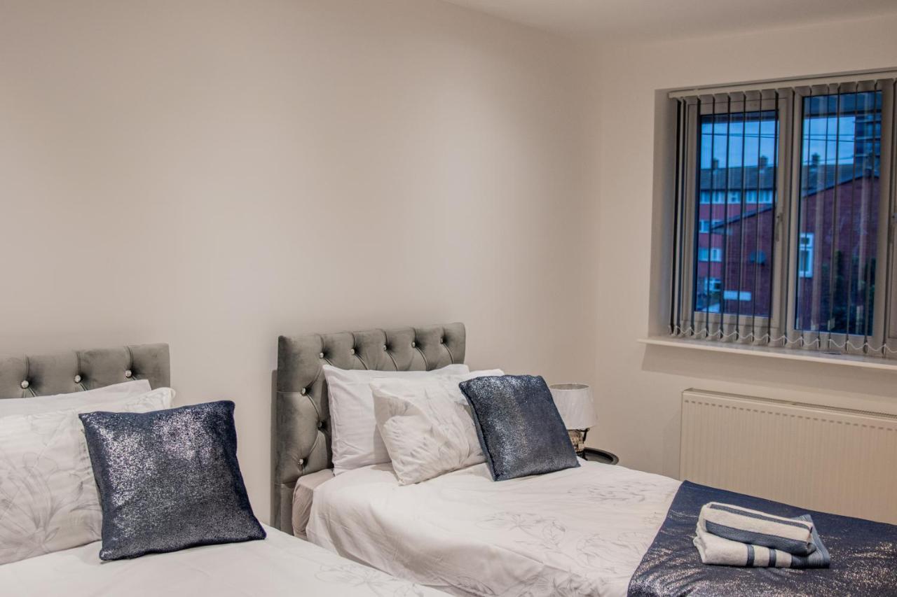 Bv Comfy Spacious 3 Bedroom House At Tatton Street Apartment Manchester