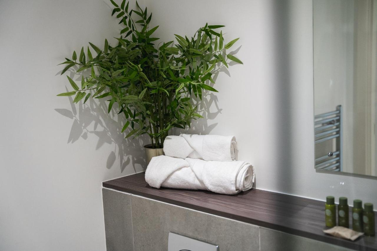 Modern 1-bed - Centre - Free Wi-fi - New - Apartment *