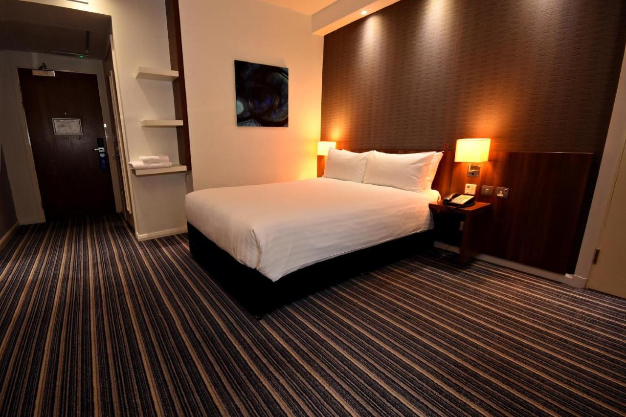 Hotel Express Centre Arena By Ihg 3*