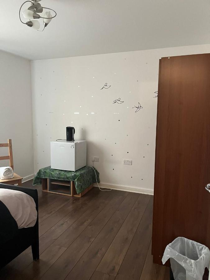 Juana's Private Guest house Manchester