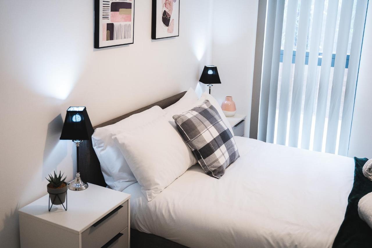 Apartment Modern 1-bed - Brand New - - Free Wi-fi Manchester