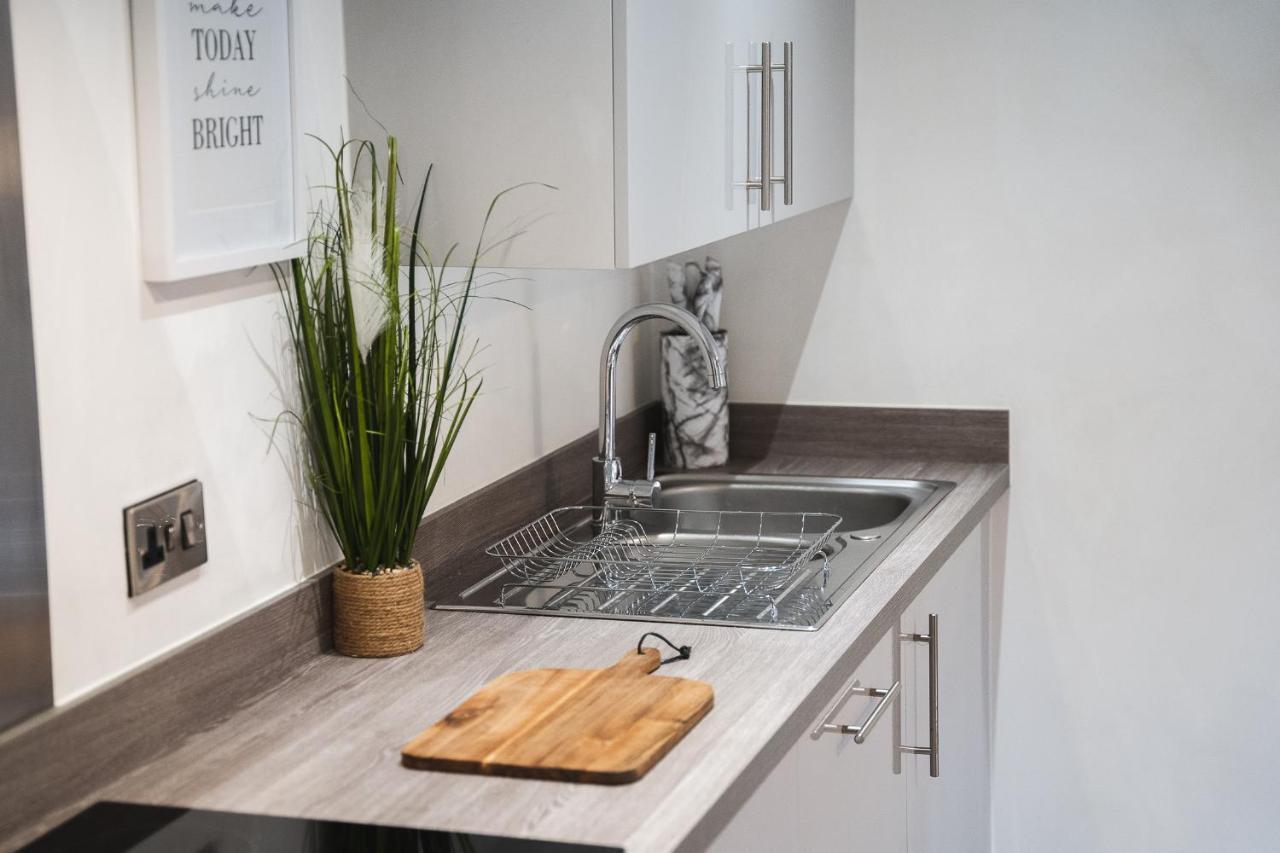 Apartment Modern 1-bed - Brand New - - Free Wi-fi